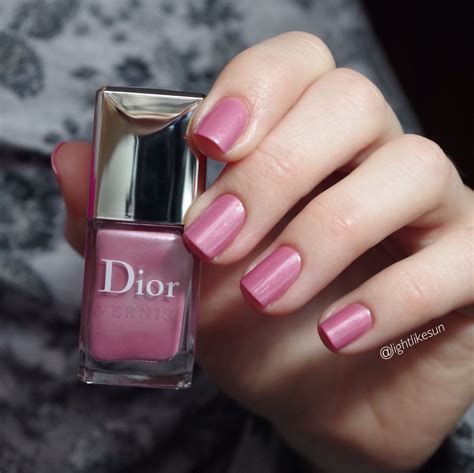 dior vernis pink coat